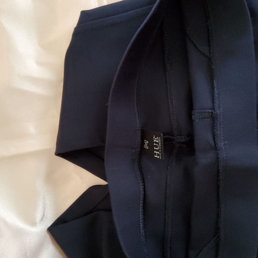 HUE Women's Dark Blue Leggings - Picture 4 of 4